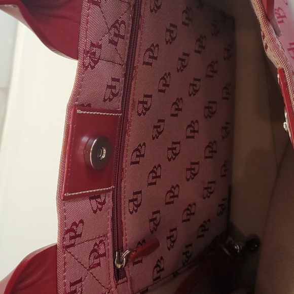 Dooney & Bourke Signature Canvas Tote - Picture 8 of 16